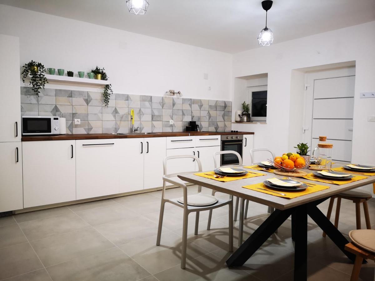 Apartment Sunrise, Coastal Istra, Pula Duga Uvala Pavicini 外观 照片