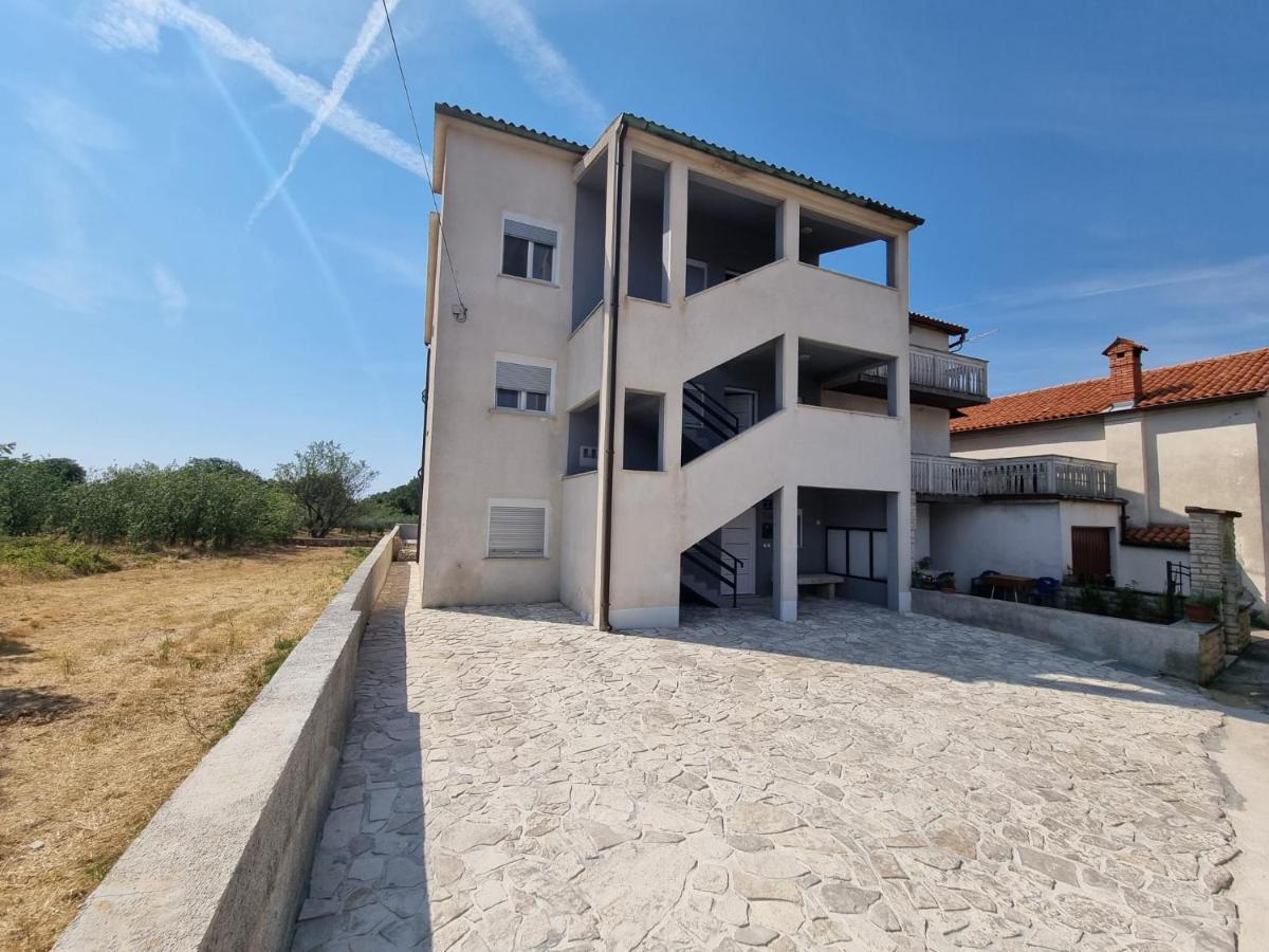 Apartment Sunrise, Coastal Istra, Pula Duga Uvala Pavicini 外观 照片