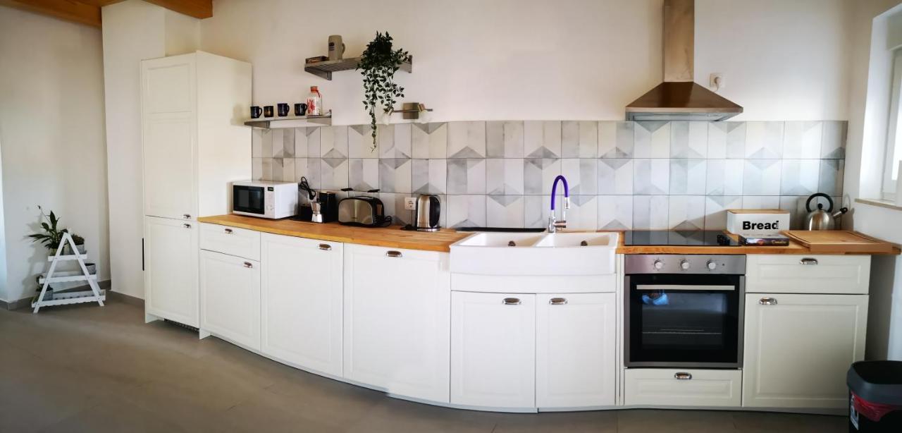 Apartment Sunrise, Coastal Istra, Pula Duga Uvala Pavicini 外观 照片